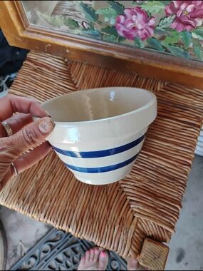 Vintage Robinson-Ransbottom Cream Ceramic Bowl with Blue Stripes